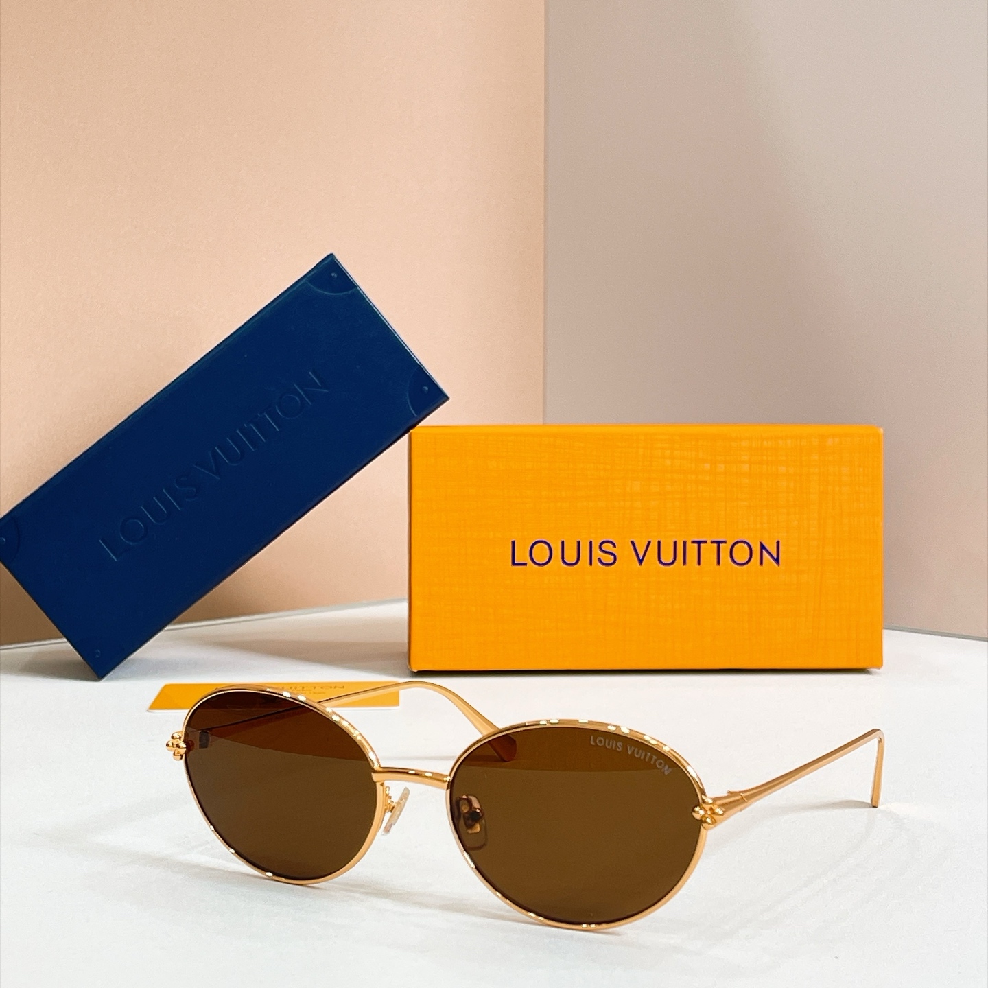 LOUIS VUITTO*✨✨✨MODEL：Z7348U✨✨✨ SIZE：60口18-145✨✨✨