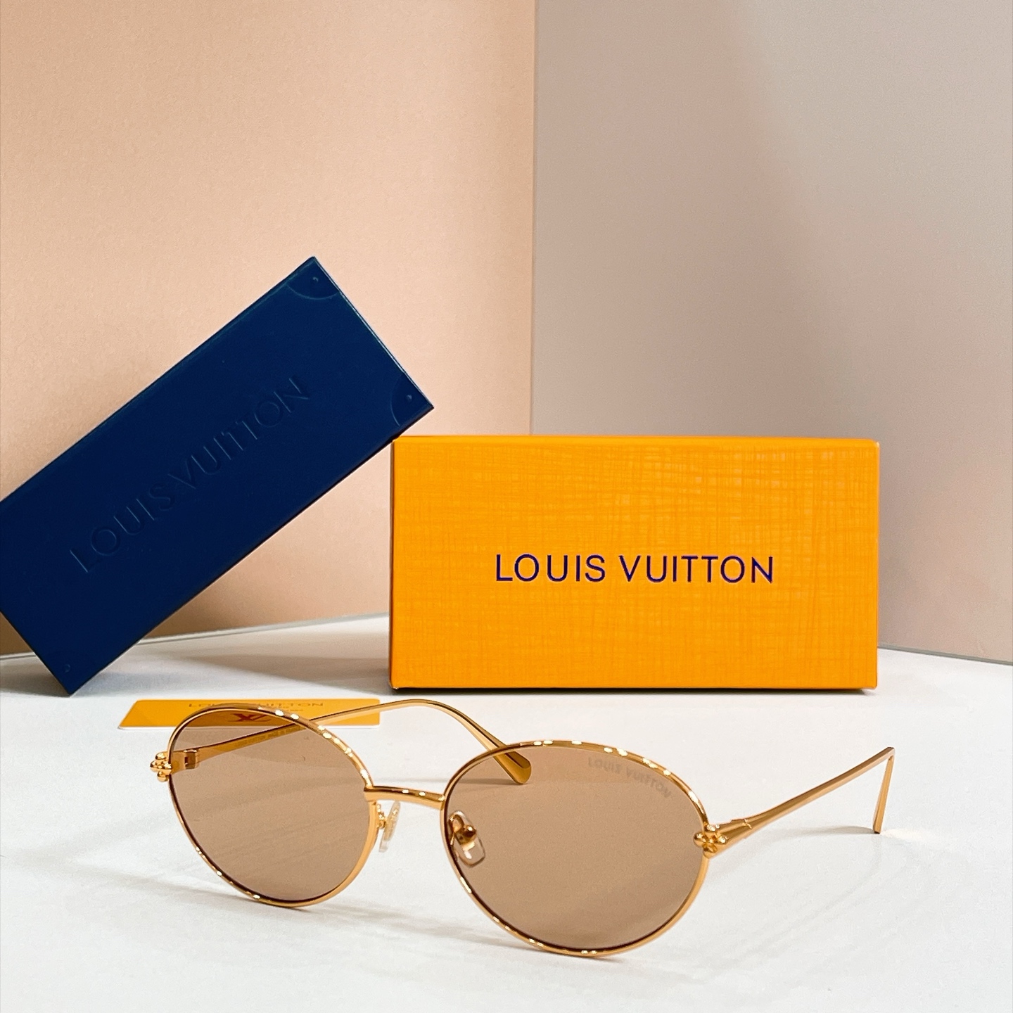 LOUIS VUITTO*✨✨✨MODEL：Z7348U✨✨✨ SIZE：60口18-145✨✨✨