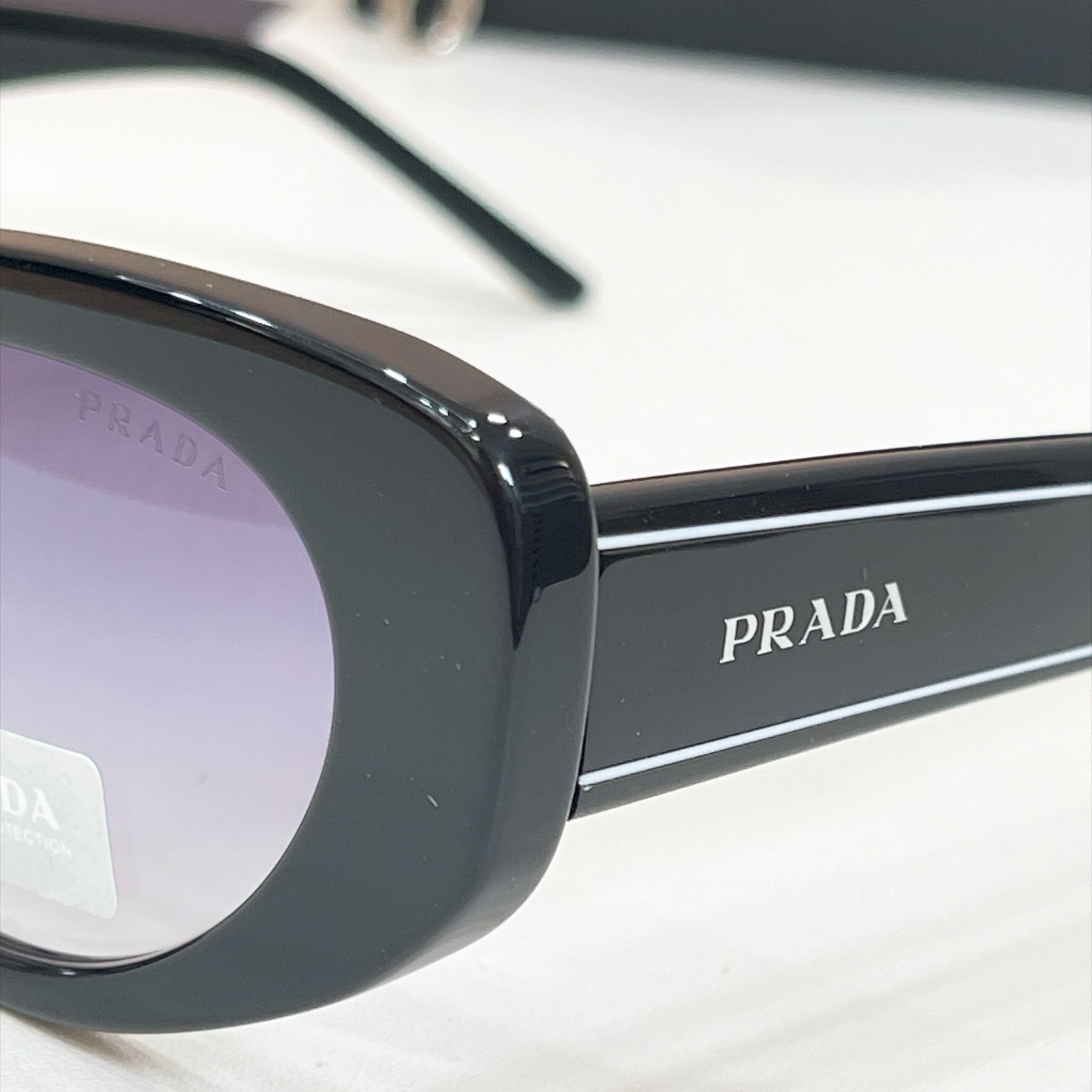 PRADA✨✨✨MODEL：SPR D23S✨✨✨SIZE：54口19-145✨✨✨