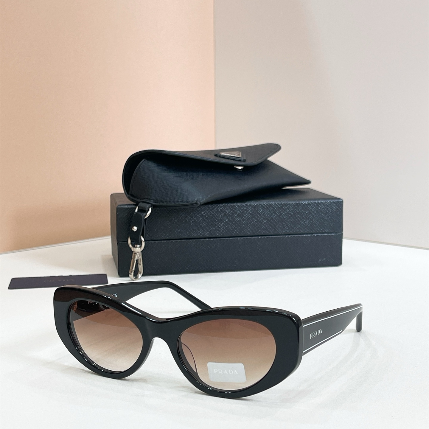 PRADA✨✨✨MODEL：SPR D23S✨✨✨SIZE：54口19-145✨✨✨
