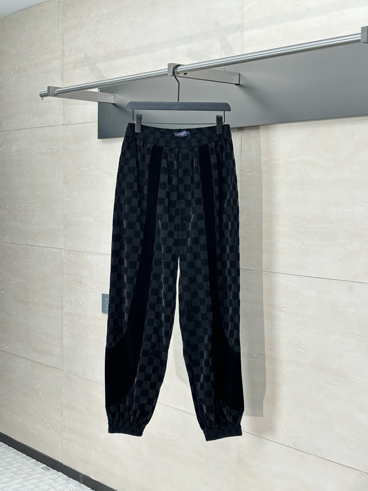 _doB9sGSWhPc0M8mWFrNizJrnK1cmH6dMHcS0LJQ