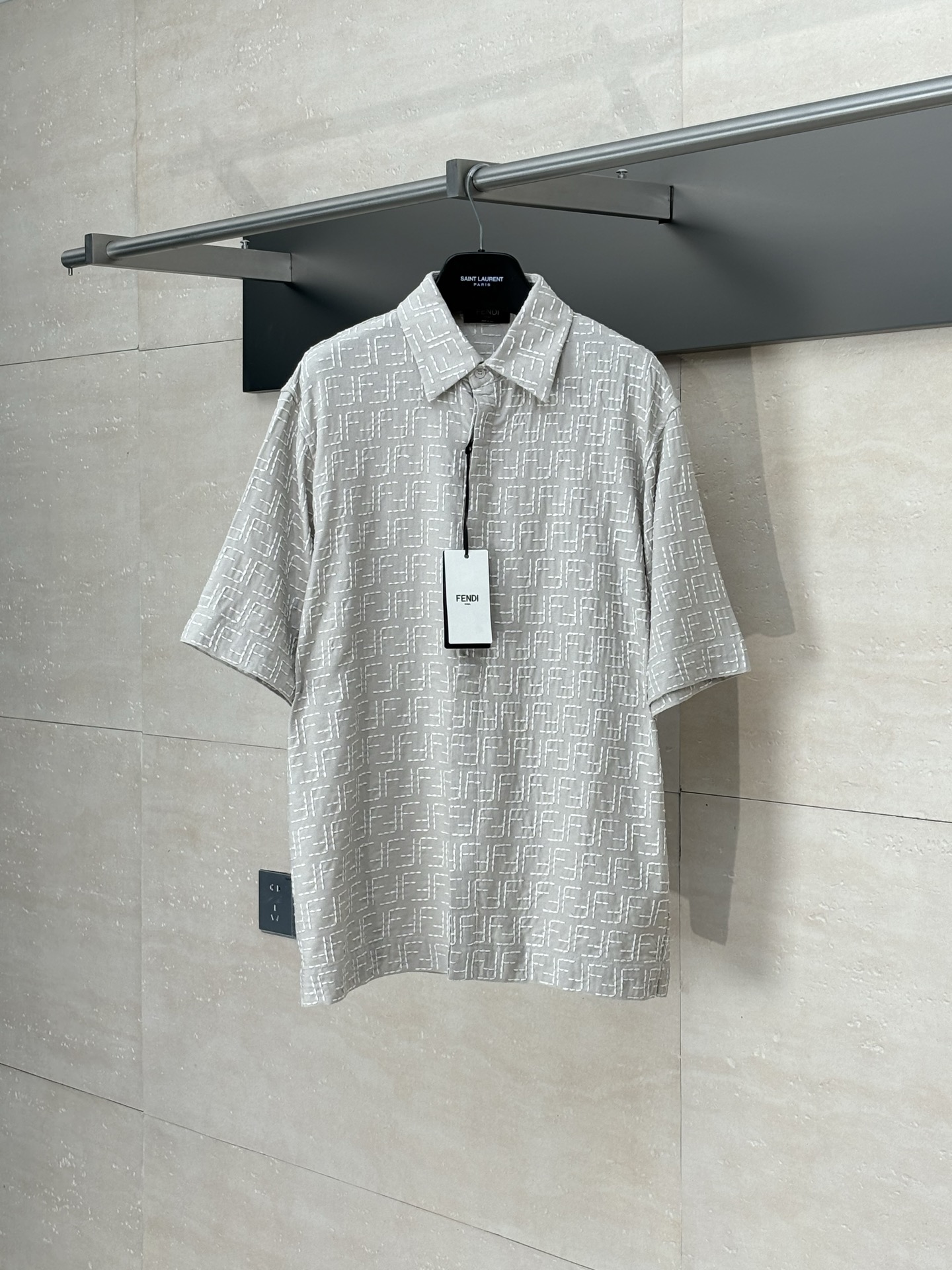 Fend*/Fendi 25 primavera/verano nueva camisa de manga corta con conjunto de jacquard de estampado completo, lino jacqua…