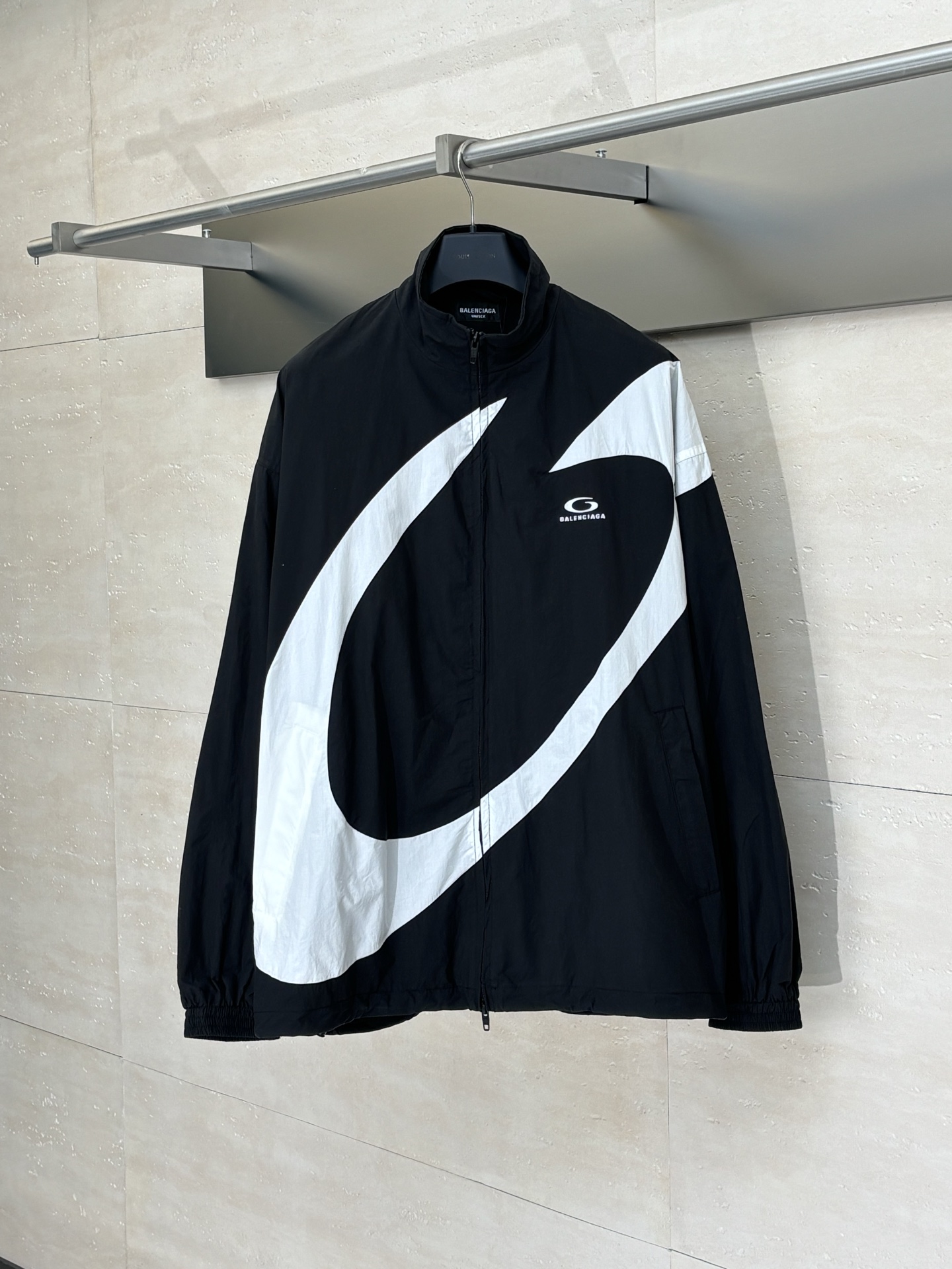 NO:529595,Balenciag*/Blcg Balenciaga SPORTS embroidered letter color block large ring zipper jacket SizeXS/S/M/L,,balenciaga,balenciaga,jackets & coats,alexander wang19860909Balenciag*/Blcg巴黎世家SPORTS刺绣字母拼色大圆环拉链外套 SizeXS/S/M/L,,balenciaga,balenciaga,jackets & coats,alexander wang,Men's clothing