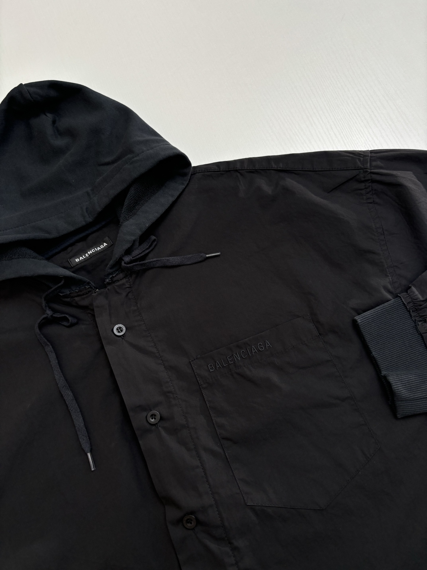 Balenciaga Balenciag*/巴黎Blcg 拼接刺绣连帽外套
