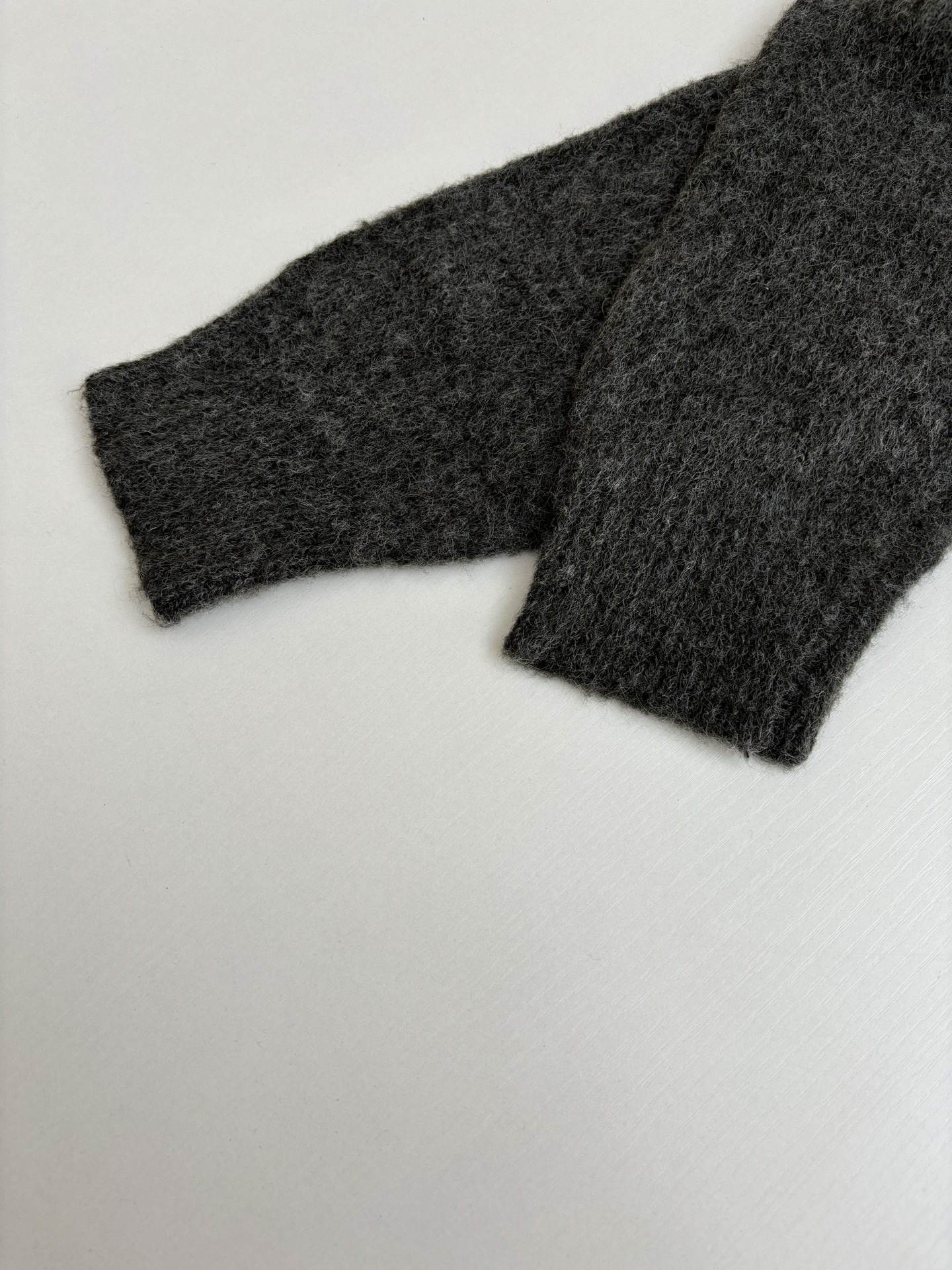 Givenchy 24FW Signature Mohair Crew Neck Sweater - Soft, Warm, and Stylish 8 i1752999592842 5677 0 6