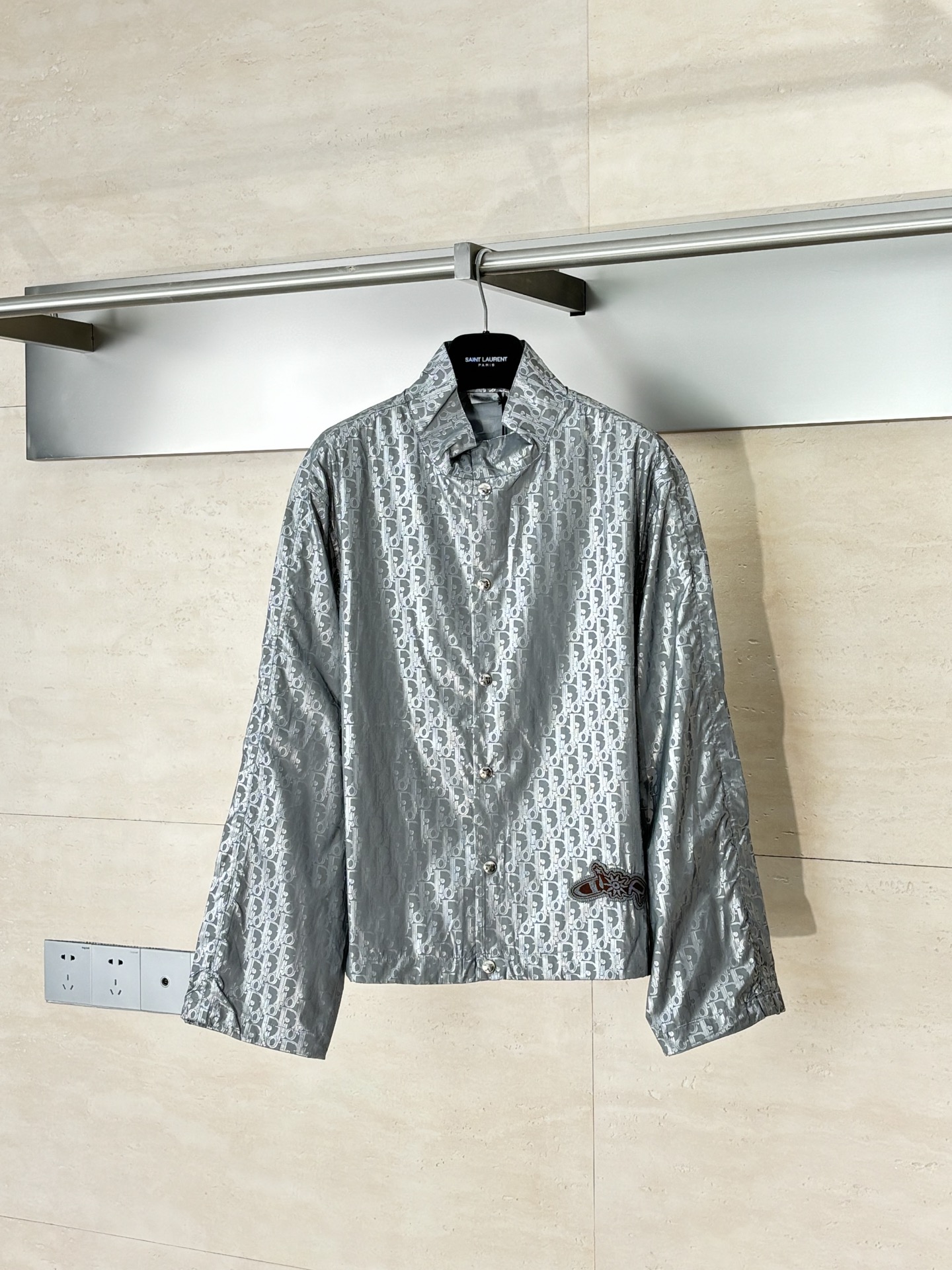 NO:525972,Dio*/Dio 25FW Hamilton joint Oblique printed reflective long-sleeved snap jacket SizeS/M/L/XL,,dior,dior,jackets & coats,alexander wang19860909Dio*/迪奥 25FW 汉密尔顿联名Oblique印花反光长袖按扣外套 SizeS/M/L/XL,,dior,dior,jackets & coats,alexander wang,Men's clothing