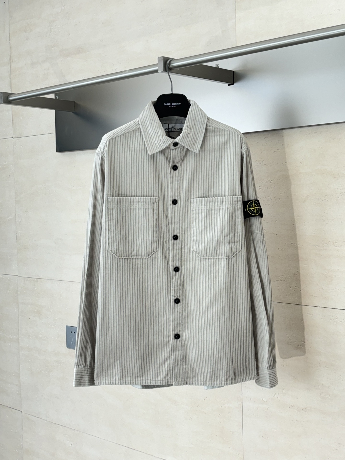 NO:525990,Stone ISLAN*/Stone Island 23FW solid color corduroy logo armband shirt SizeS/M/L/XL,,shirts,alexander wang19860909Stone ISLAN*/石头岛 23FW纯色灯芯绒徽标袖章衬衫 SizeS/M/L/XL,,shirts,alexander wang,Men's clothing