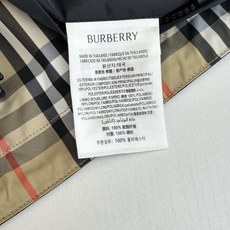 Burberr*/巴宝莉 Bbr格纹双面穿外套定织定染格子面料,格子大小和zP一致,区别 市面现成面料格 Burberr*/巴宝莉 Bbr格纹双面穿外套定织定染格子面料,格子大小和zP一致,区别 市面现成面料格