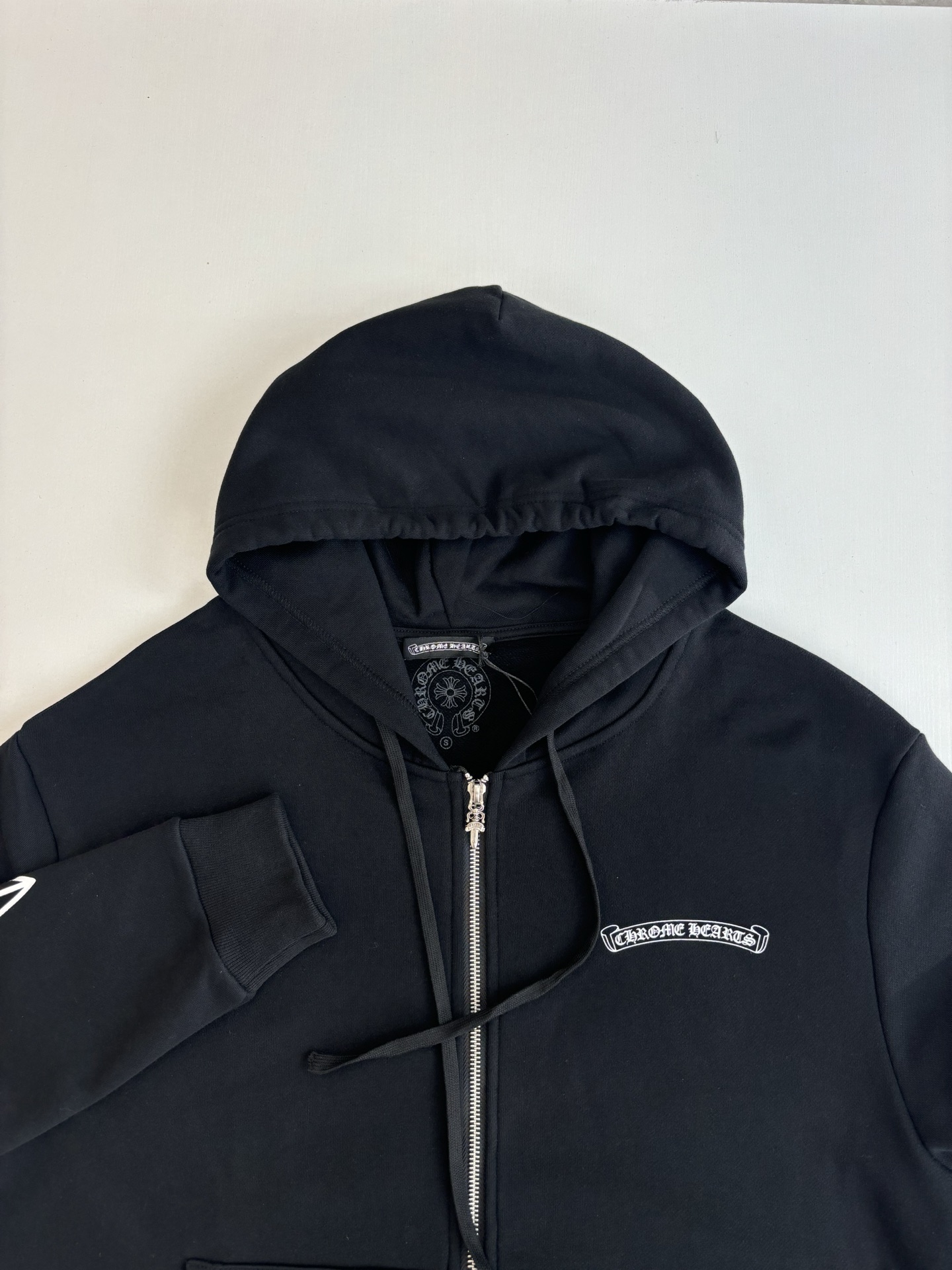 Chrome Hearts Come Hearts*/克罗心 25新款梵文字母印花拉链连帽卫衣