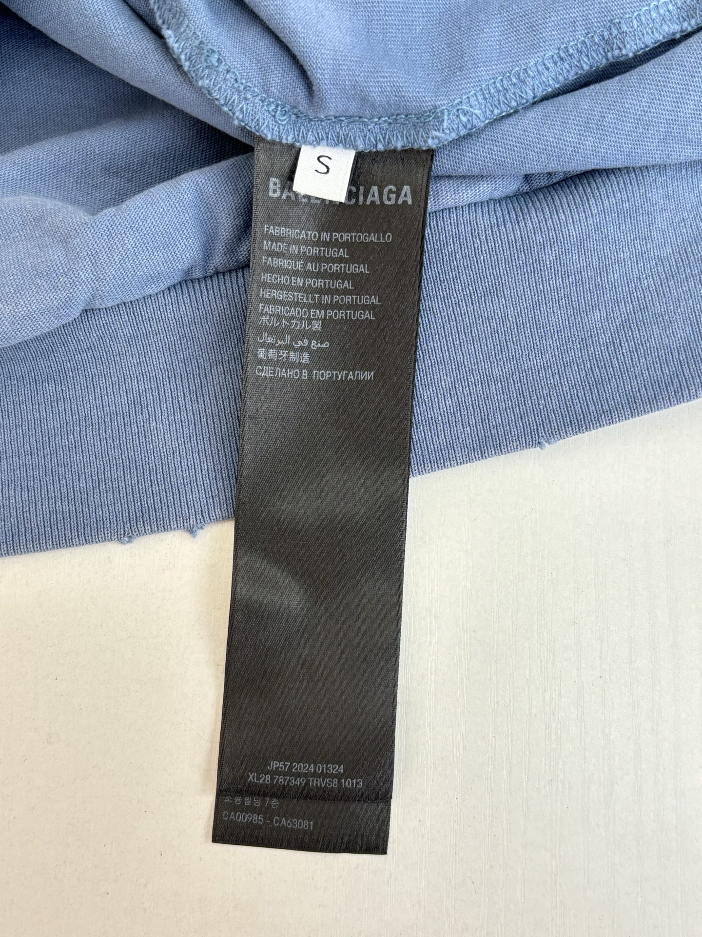 Balenciaga*/巴黎25早秋水洗做旧破洞连帽卫衣Size：XS/S/M/L