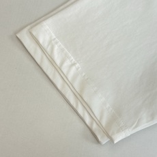 Dio*/迪奥 25SS挚爱系列口袋刺绣圆领短袖采用24S特纺紧密棉面料,185g;搭配32S双纱螺纹, Dio*/迪奥 25SS挚爱系列口袋刺绣圆领短袖采用24S特纺紧密棉面料,185g;搭配32S双纱螺纹,