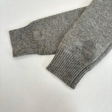 Celin*/赛琳 24FW 小刺绣高领半拉链毛衣原12,500购入,面料采用膨体羊毛绒混纺,轻柔触感, Celin*/赛琳 24FW 小刺绣高领半拉链毛衣原12,500购入,面料采用膨体羊毛绒混纺,轻柔触感,
