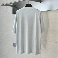 Balenciag*/巴黎25ss融化字母印花短袖定织拉架罗纹对板同缸染色确保无色差,遵循原版工艺半微高 Balenciag*/巴黎25ss融化字母印花短袖定织拉架罗纹对板同缸染色确保无色差,遵循原版工艺半微高