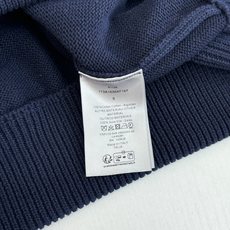 Dio*/迪奥 24秋冬新款提花袖饰针织圆领毛衣这款针织衫向经典图案致敬。采用棉质平纹针织面料精心制作, Dio*/迪奥 24秋冬新款提花袖饰针织圆领毛衣这款针织衫向经典图案致敬。采用棉质平纹针织面料精心制作,