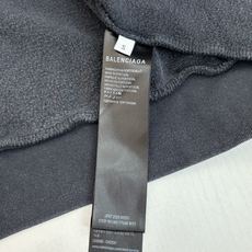 Balenciag*/巴黎Blcg Fall25 巴黎X兰博基尼联名系列汽车连帽卫衣 25ss的巴黎世家 Balenciag*/巴黎Blcg Fall25 巴黎X兰博基尼联名系列汽车连帽卫衣 25ss的巴黎世家