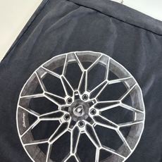 Balenciag*/巴黎Blcg Fall25 巴黎X兰博基尼联名系列汽车连帽卫衣 25ss的巴黎世家 Balenciag*/巴黎Blcg Fall25 巴黎X兰博基尼联名系列汽车连帽卫衣 25ss的巴黎世家