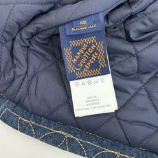 1V/路易 联名nigo靴线绣花牛仔棉服原29,600购入,nigo联名系列。定制原版斜纹全棉牛仔面料, 1V/路易 联名nigo靴线绣花牛仔棉服原29,600购入,nigo联名系列。定制原版斜纹全棉牛仔面料,