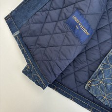 1V/路易 联名nigo靴线绣花牛仔棉服原29,600购入,nigo联名系列。定制原版斜纹全棉牛仔面料, 1V/路易 联名nigo靴线绣花牛仔棉服原29,600购入,nigo联名系列。定制原版斜纹全棉牛仔面料,