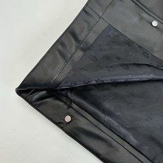 Chrome Heart*/克罗心 24SS CH双袖火焰藤蔓绣花皮衣夹克原84,300购入,面料定织采 Chrome Heart*/克罗心 24SS CH双袖火焰藤蔓绣花皮衣夹克原84,300购入,面料定织采