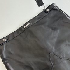 Chrome Heart*/克罗心 24SS CH双袖火焰藤蔓绣花皮衣夹克原84,300购入,面料定织采 Chrome Heart*/克罗心 24SS CH双袖火焰藤蔓绣花皮衣夹克原84,300购入,面料定织采
