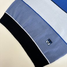 Dio*/迪奥 Diamond 补丁拼色毛衣定织蓝韵山羊绒棉混纺料 细腻柔软 质感挺括 舒适贴肤 以蓝韵 Dio*/迪奥 Diamond 补丁拼色毛衣定织蓝韵山羊绒棉混纺料 细腻柔软 质感挺括 舒适贴肤 以蓝韵