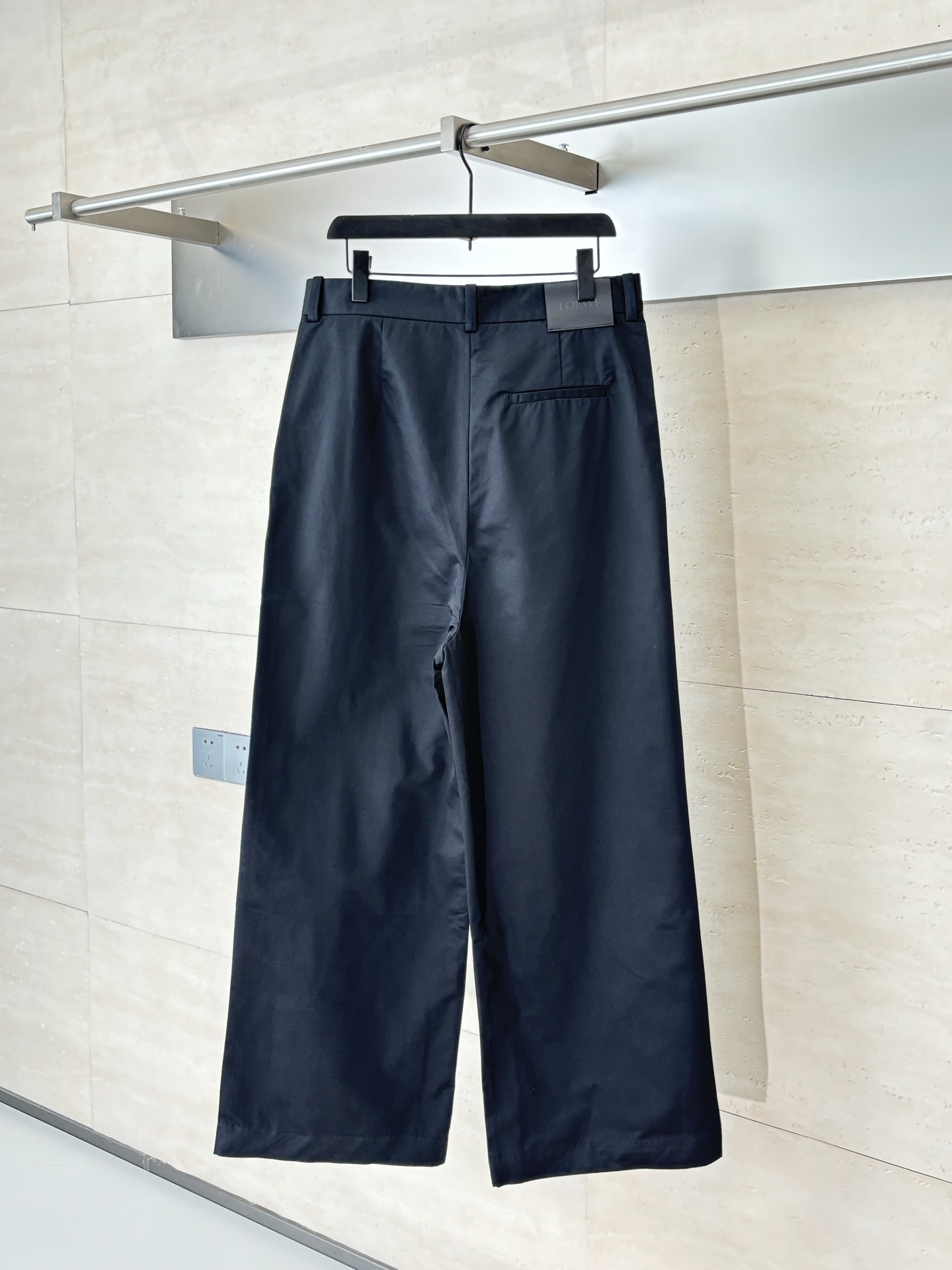 Loew*/罗意威 25SS棉质褶裥长裤Size：46/48/50/52