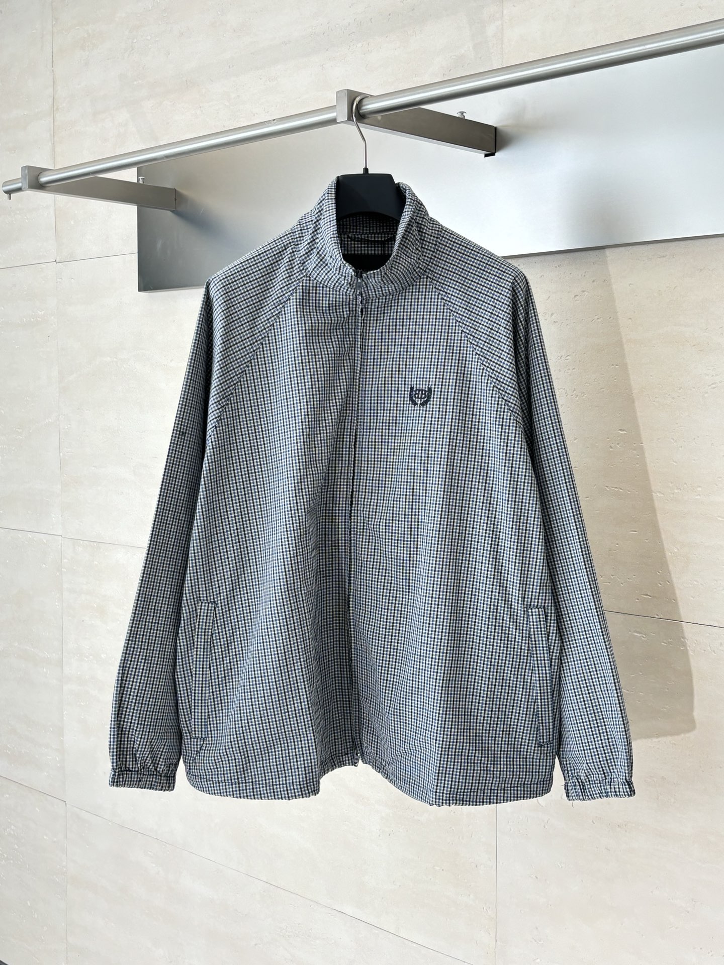 발렌시아가 남여공용 자켓 25SS 53187