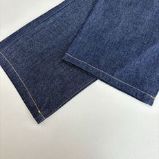 Dio*/迪奥 25FW 秋冬新款 直筒休闲牛仔长裤采用海军蓝色棉质牛仔布 后侧饰以迪奥之爱皮革标牌 腰 Dio*/迪奥 25FW 秋冬新款 直筒休闲牛仔长裤采用海军蓝色棉质牛仔布 后侧饰以迪奥之爱皮革标牌 腰