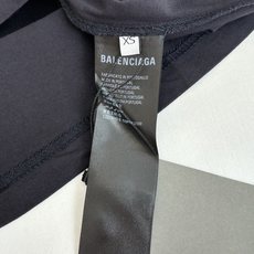 Balenciag*/巴黎Blcg 做旧字母印花长袖T恤6300购买ZP拆解打造,定制黑色平纹针织面料, Balenciag*/巴黎Blcg 做旧字母印花长袖T恤6300购买ZP拆解打造,定制黑色平纹针织面料,