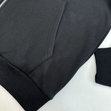 Chrome Heart*/克罗心 九宫格骷髅头连帽拉链卫衣选用高品质棉质面料,质地柔软亲肤,透气性佳 Chrome Heart*/克罗心 九宫格骷髅头连帽拉链卫衣选用高品质棉质面料,质地柔软亲肤,透气性佳