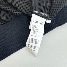 Loew*/罗意威 蓝校服套装拉链外套原¥117,900购买,轻盈科技平纹针织面料、胸前Anagram Loew*/罗意威 蓝校服套装拉链外套原¥117,900购买,轻盈科技平纹针织面料、胸前Anagram