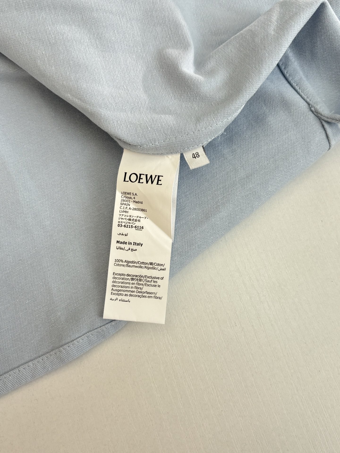Loew*/罗意威 棉质可拆幅连帽外套选用百分百棉纤维打造而成的280-400TC高支斜纹棉（经纱100