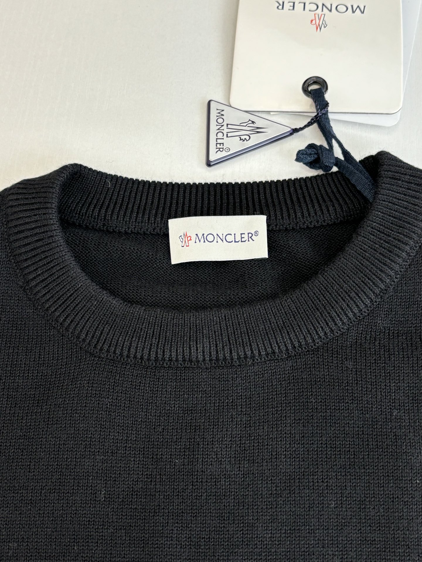 Moncle*/蒙口 25SS新款 字母标识套头长袖针织衫Size：S/M/L/XL