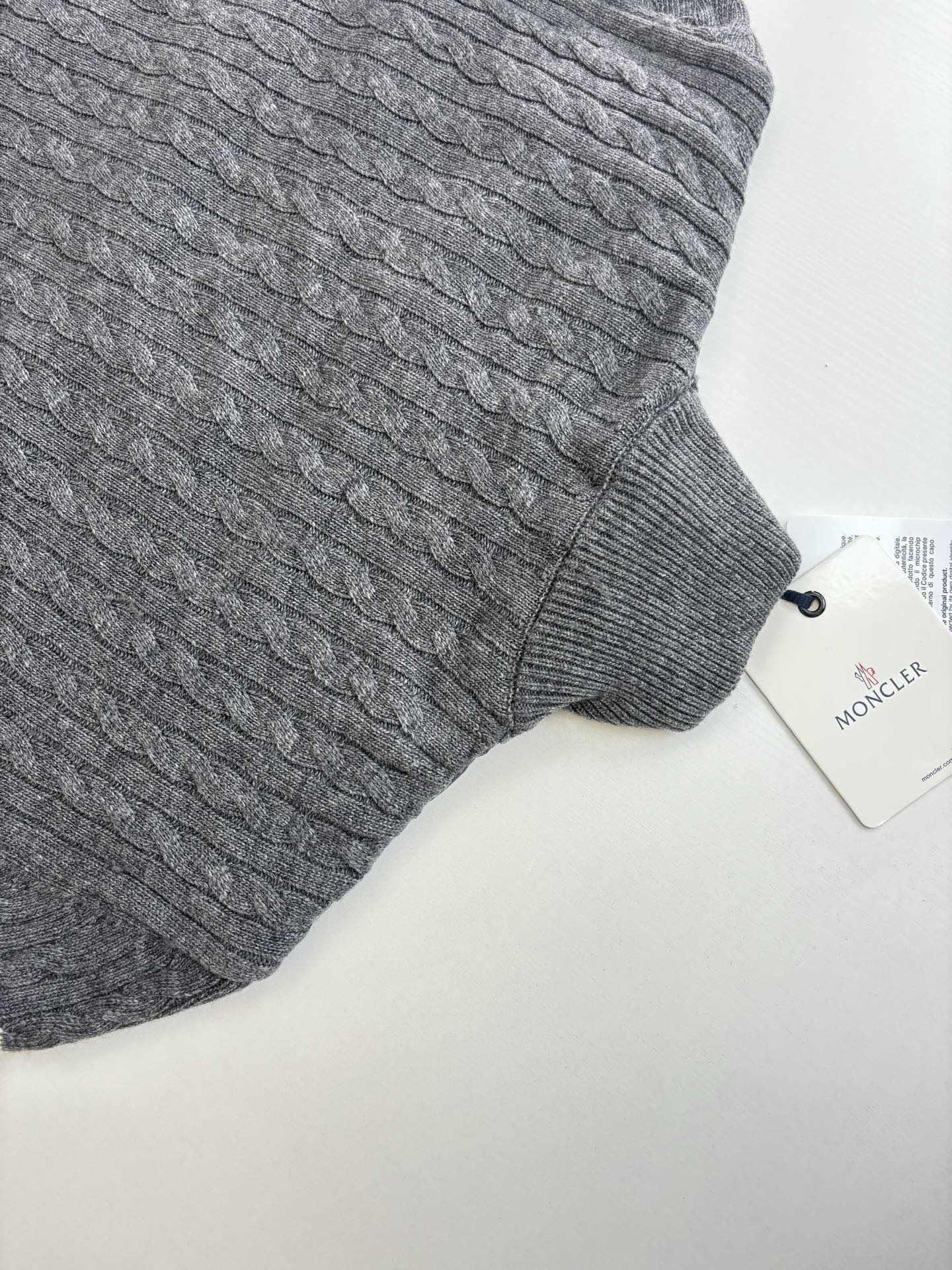 Moncle*/蒙口 FW24立领拉链条纹羊毛拼接羽绒外套Size：S/M/L/XL