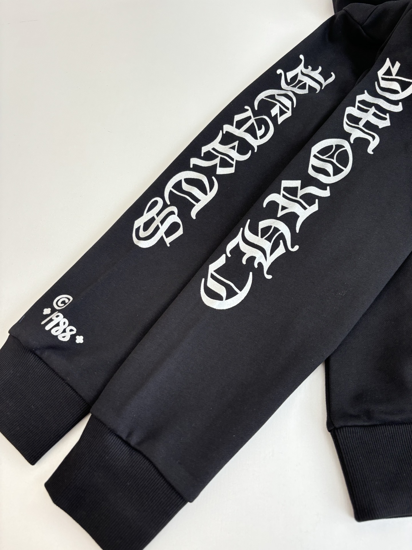Chrome Hearts Limited Edition 1988 Sanskrit Print Fleece Hoodie 10 i1758441643123 7563 0 8