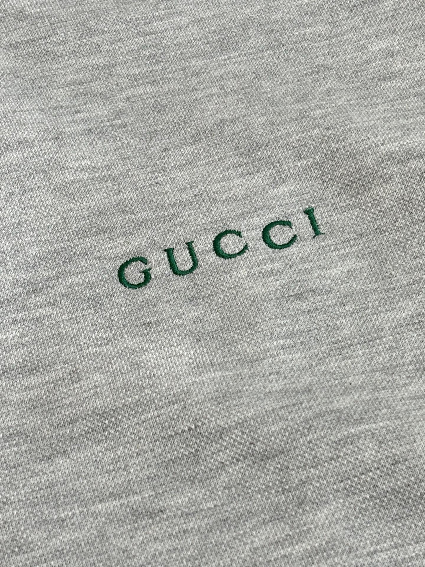 P238
Gucc*/古驰 SS25 棉质红绿撞色织带套装高领拉链夹克外套

Size：S/M/L/XL