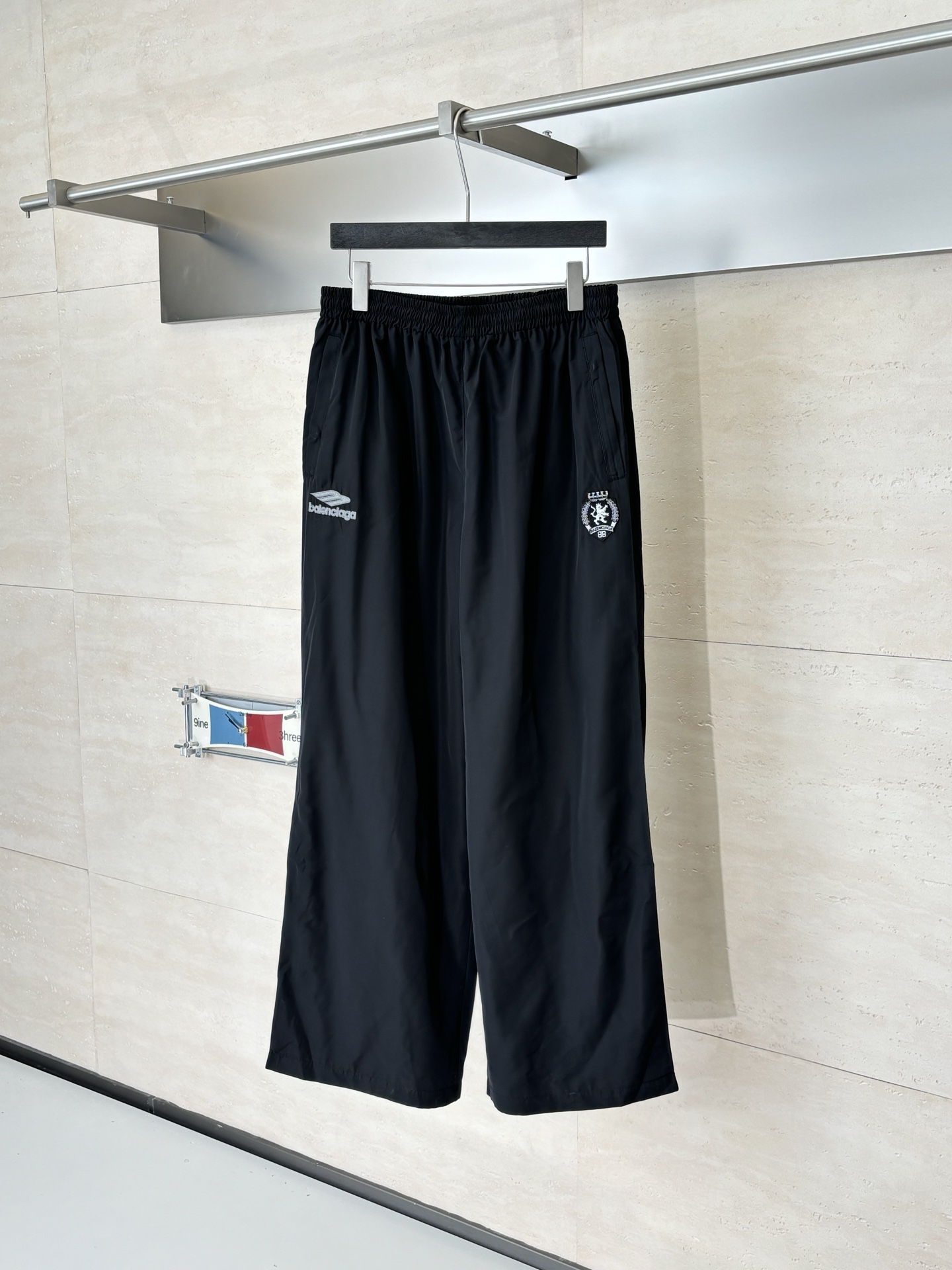 P205 Balenciag*/París Blcg serie Football pantalones deportivos casuales de nailon con bordado 3m, tejido de nailon y a…