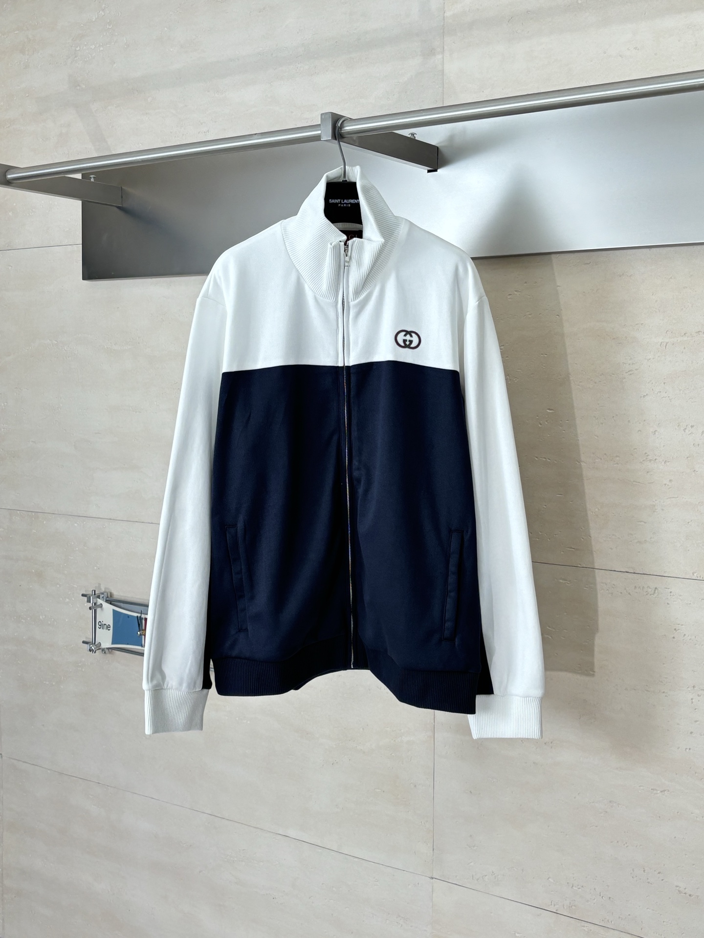 _dn69sf3VmZ6t6b7WdxliYBNSLFSGnZB1VyVXA7A