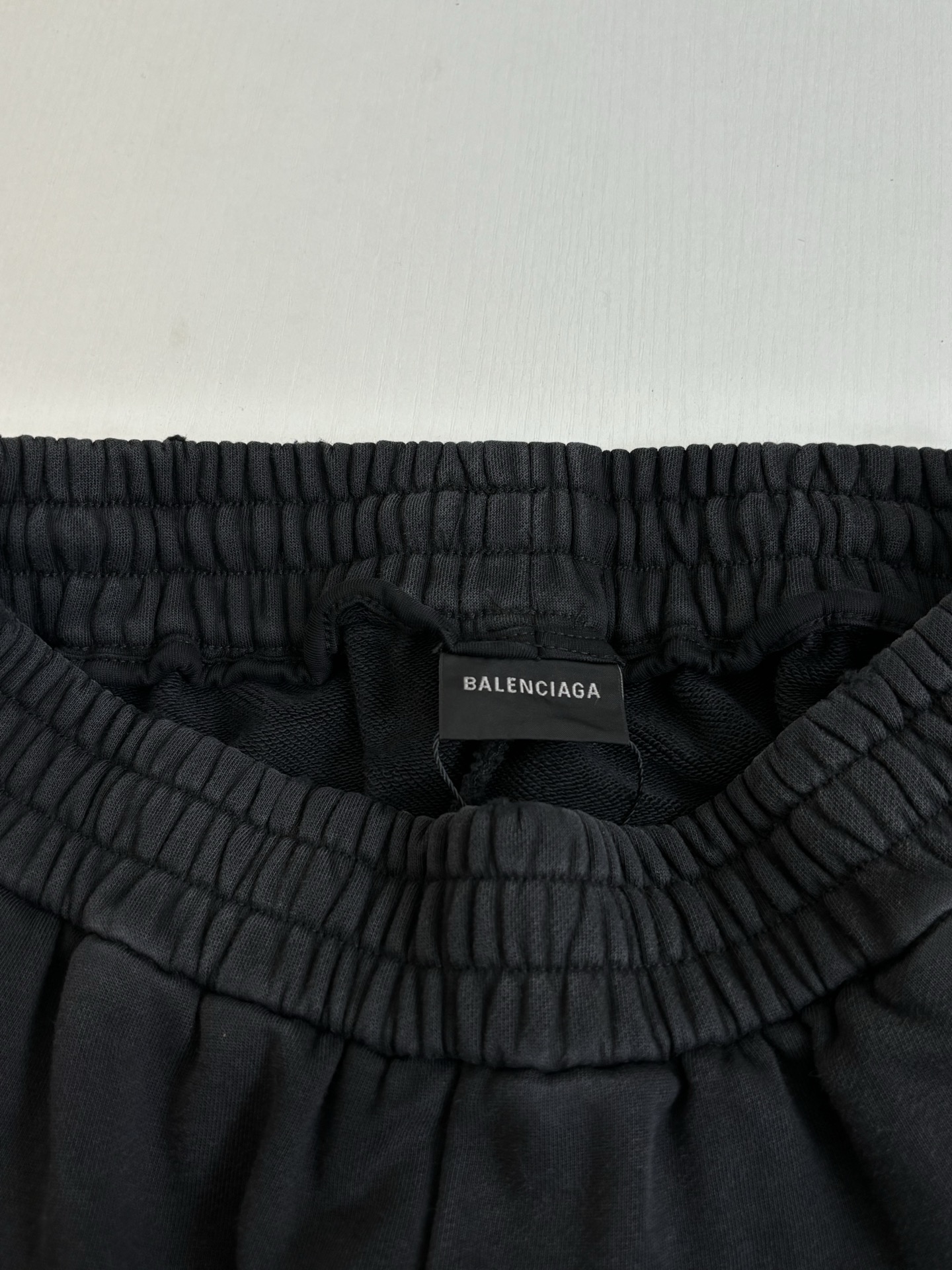 。Balenciag*/巴黎3B FOOTBALL BAGGY干绒面料字母刺绣纯棉松紧腰直筒运动裤800