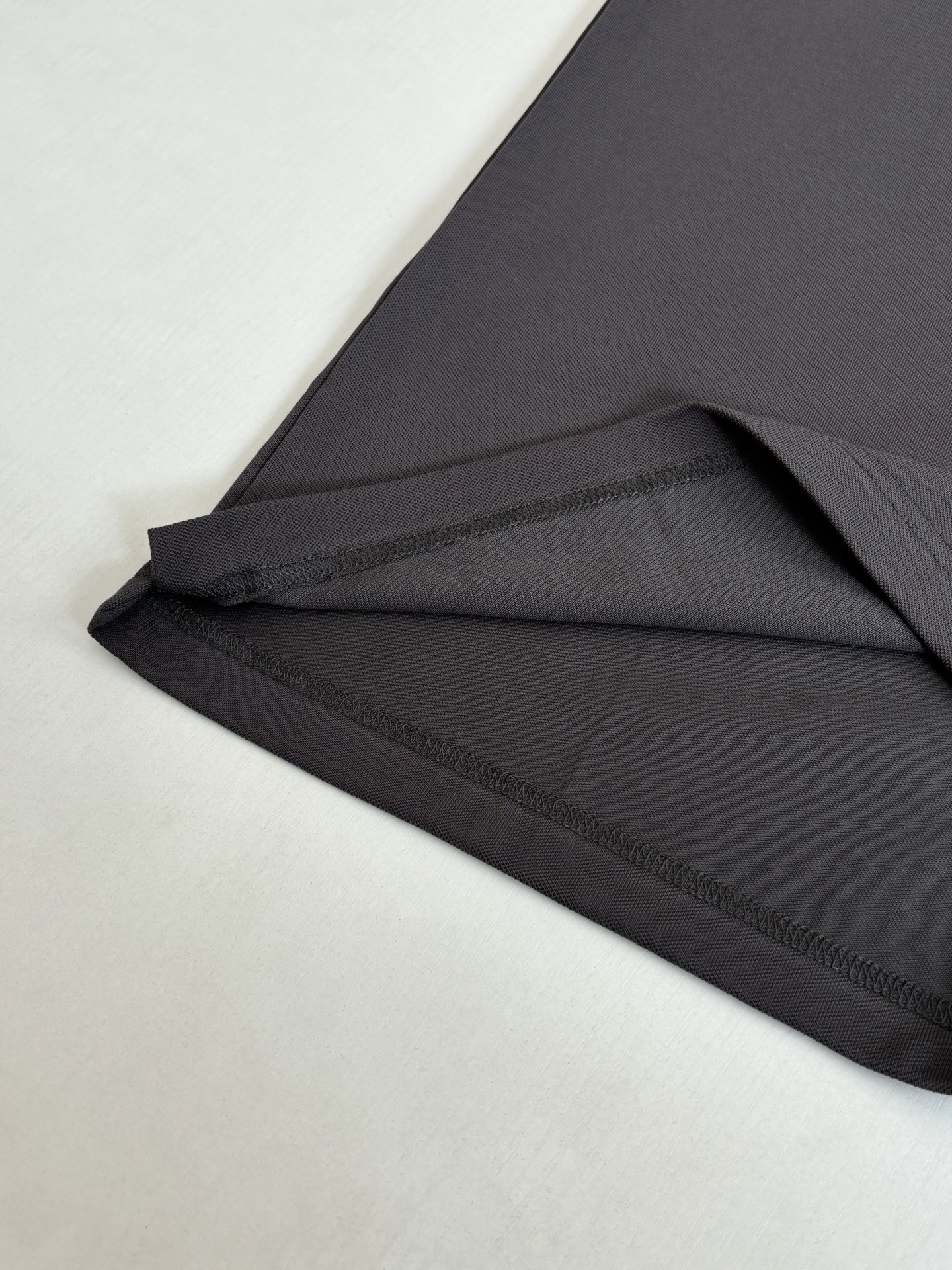 。Brunello Cucinell* BC徽标刺绣翻领短袖Polo衫定制丝光珠地弹府绸 紧致细腻 舒适