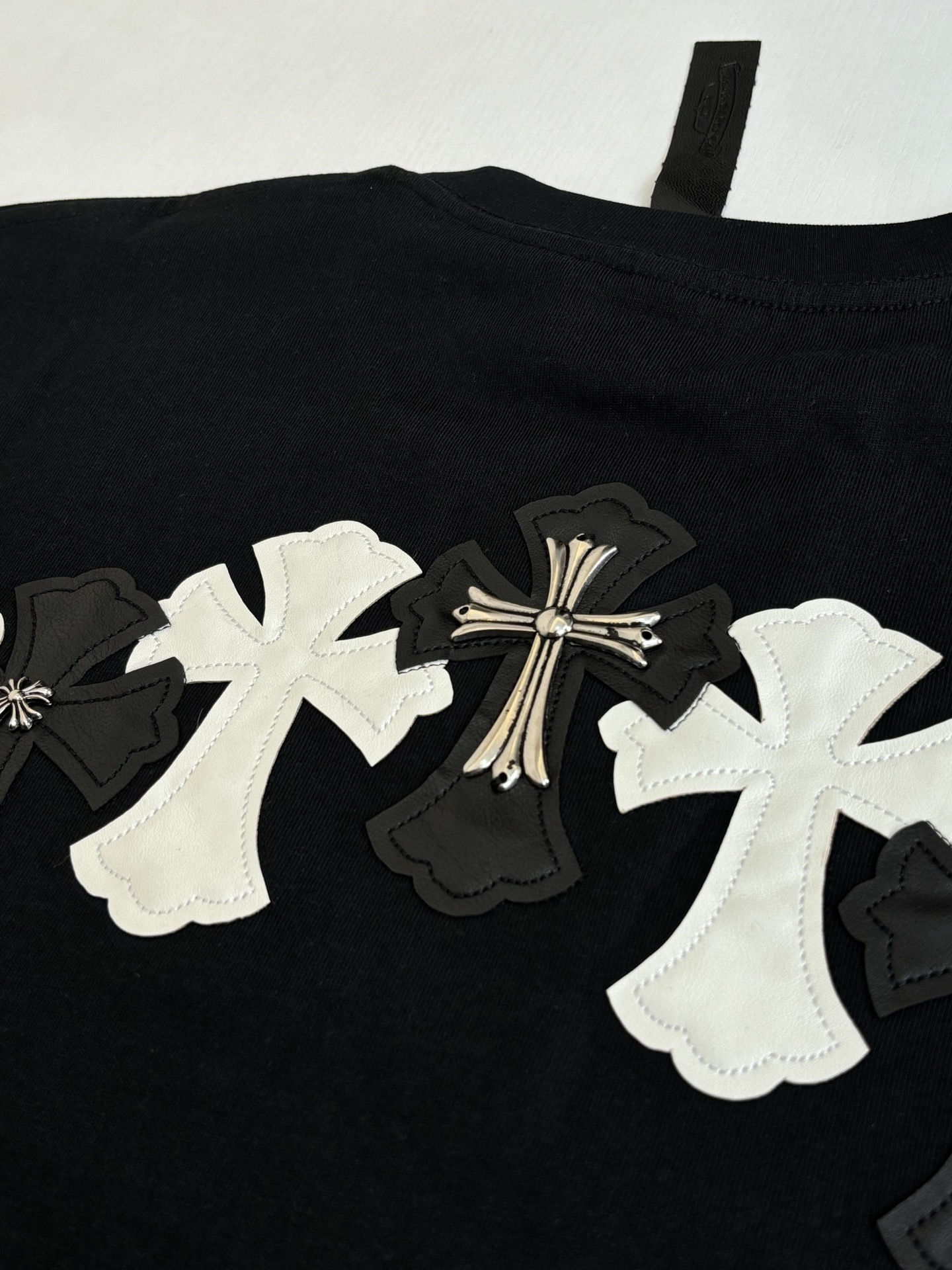 Chrome Hearts Chrome Heart*/克罗心 拼色Ch十字皮标短袖T恤