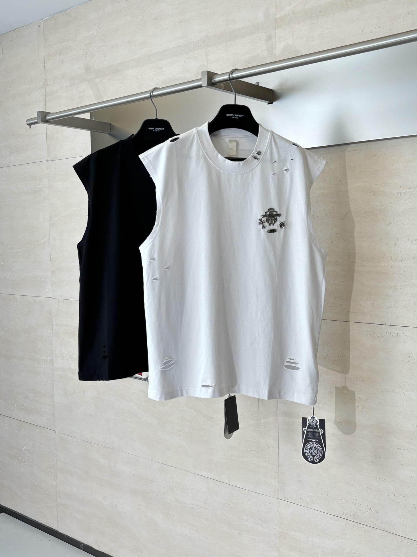 Chrome Hearts Chrome Heart*/克罗心 Ch银饰五金做旧破洞刺绣无袖背心