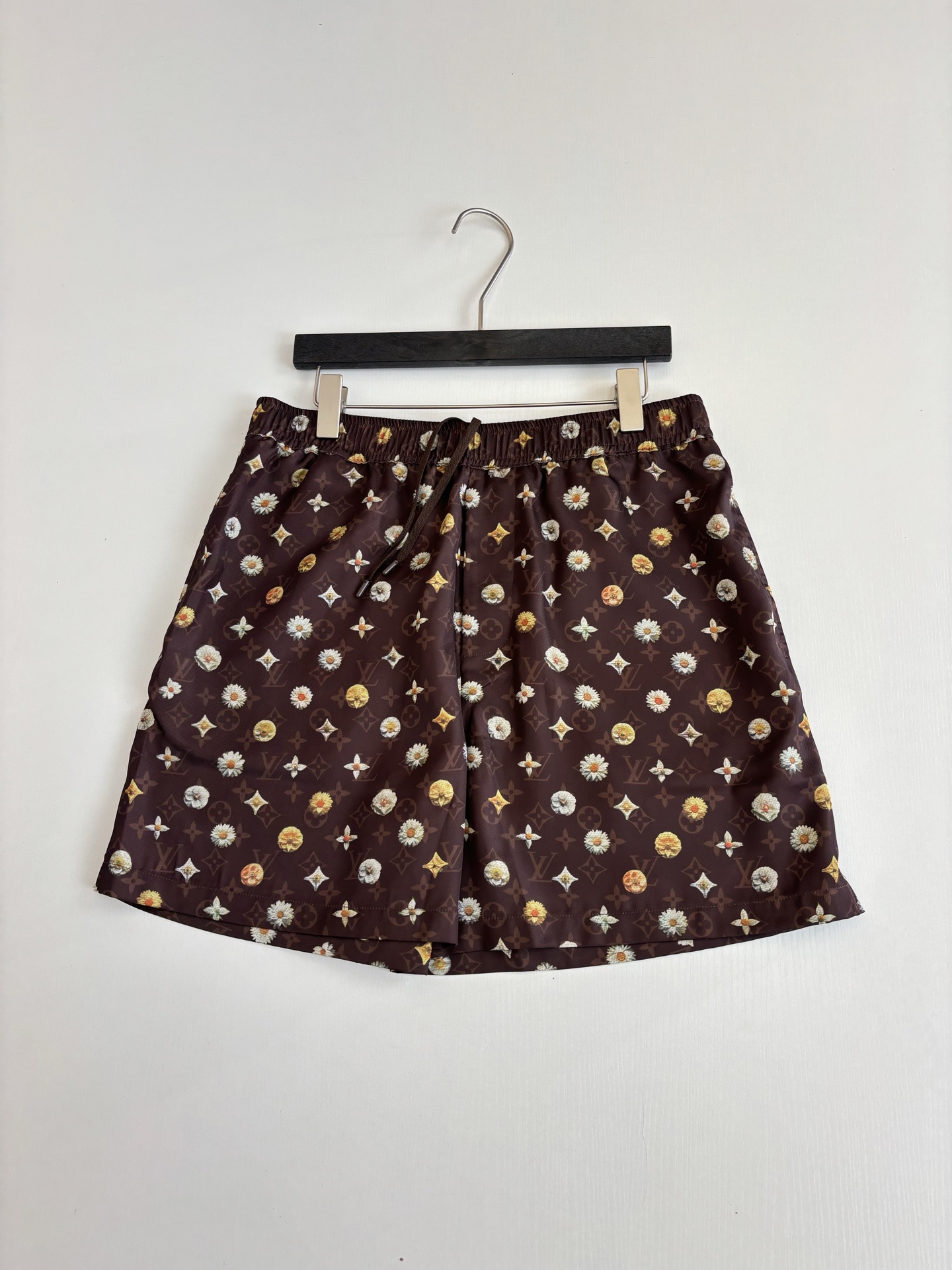 Louis Vuitton 1V/路易 SS26 夏季系列Monogram雏菊印花套装短裤