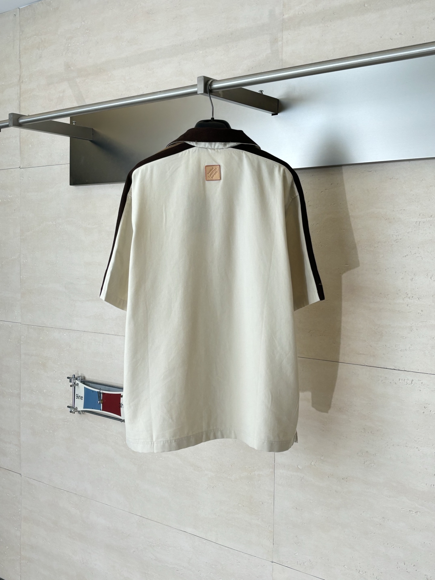 Louis Vuitton 1V/路易 SS26 夏季新款撞色织带标识短袖衬衫