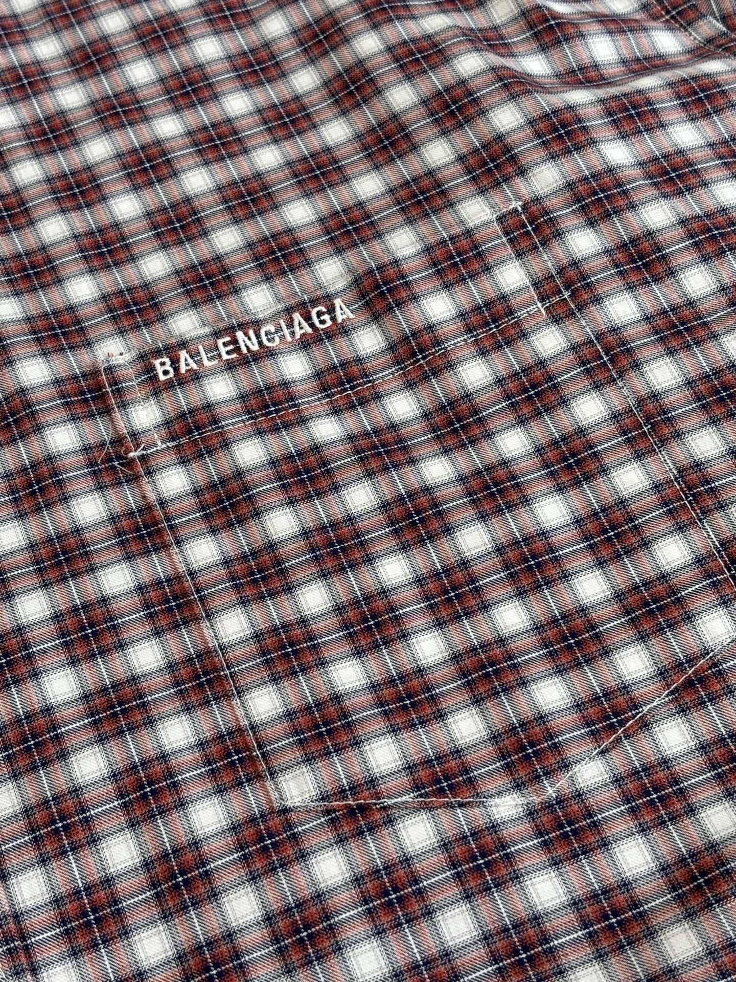 Balenciaga Balenciag*/巴黎 解构风假两件霓虹格纹长袖衬衫