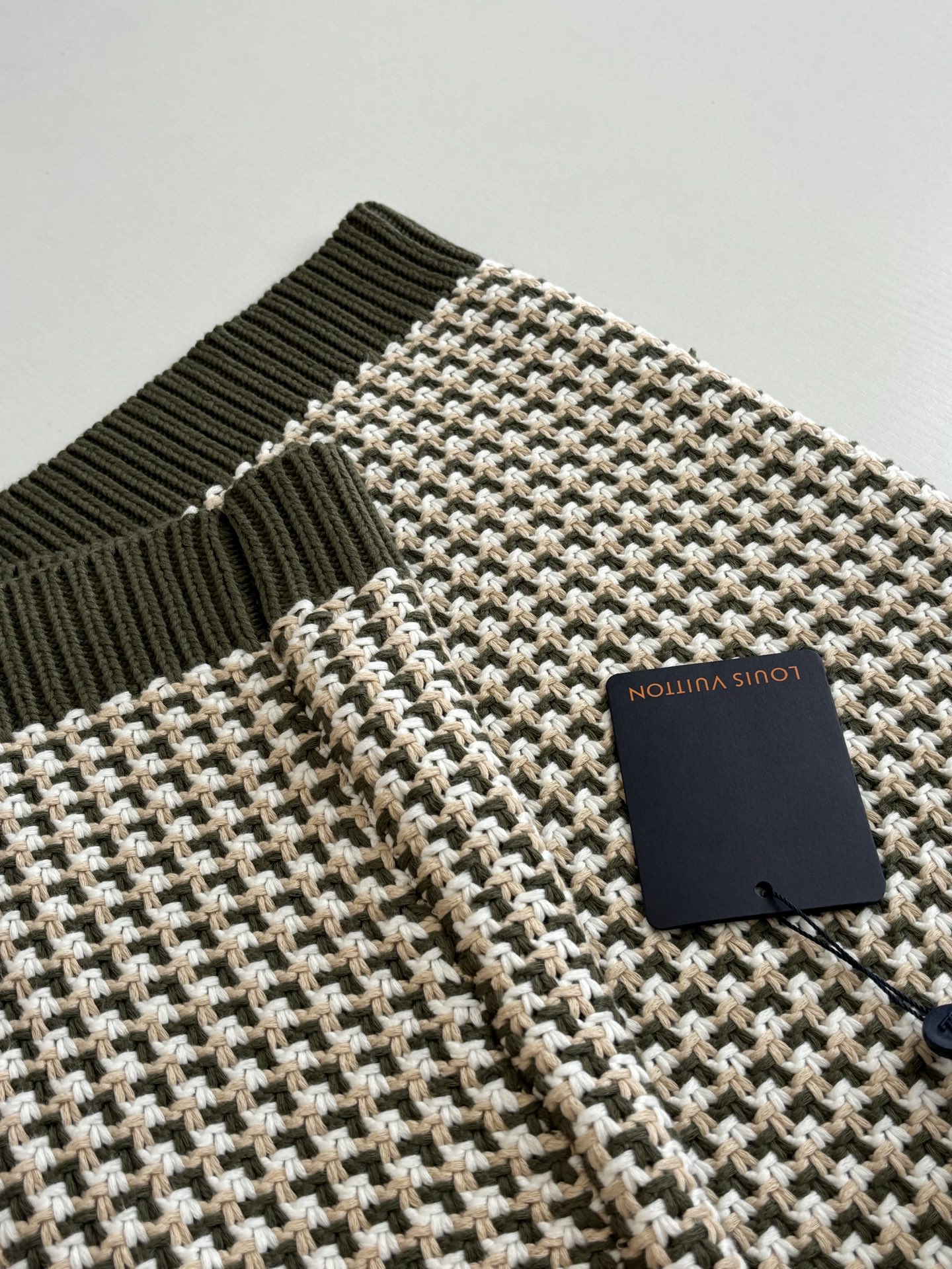 Louis Vuitton 1V/路易 橄榄绿千鸟格针织短袖Polo衫