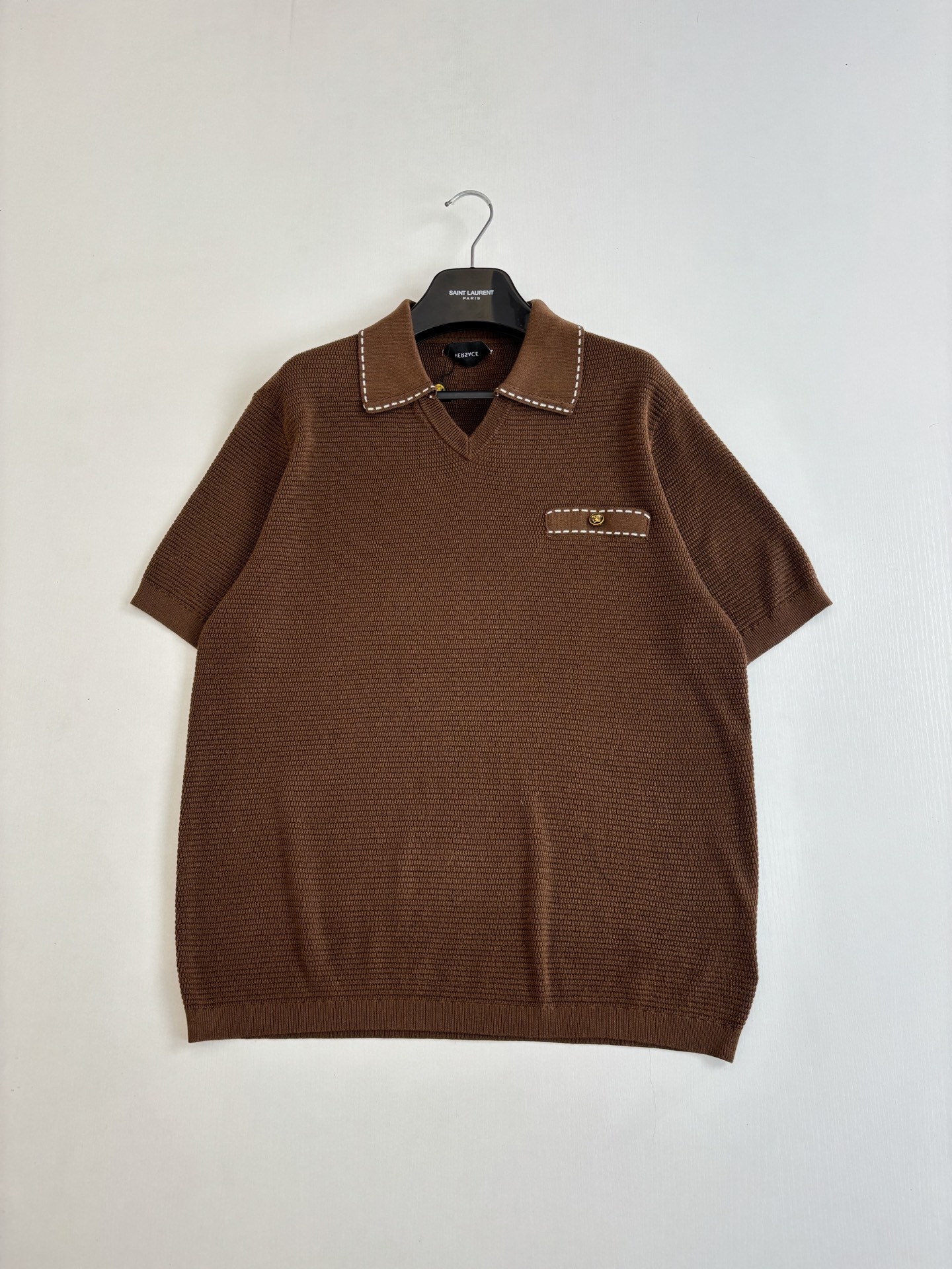 Versace Versac*/范思哲 SS26 V领针织短袖Polo衫