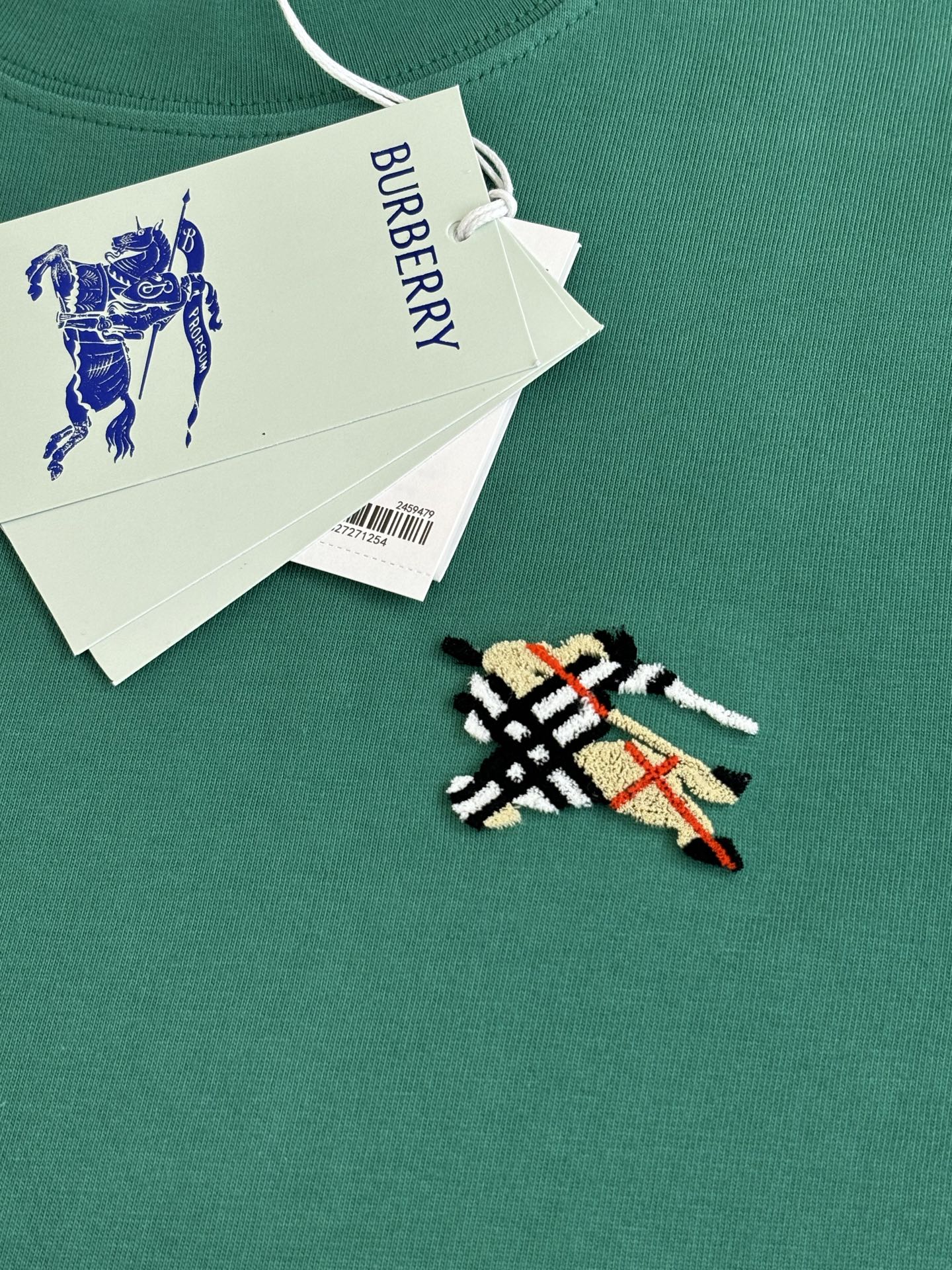 Burberry Burberr*/巴宝莉 胸口战马刺绣圆领短袖T恤