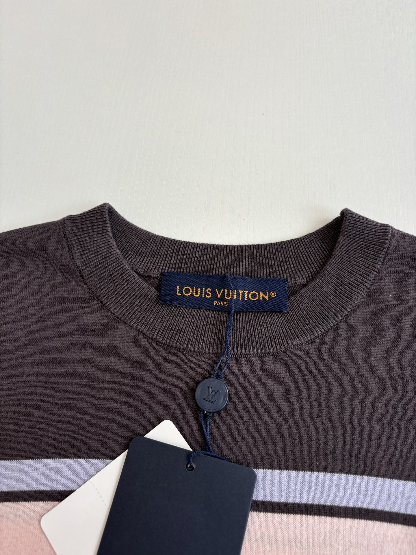 Louis Vuitton 1V/路易 SS26 拼色条纹字母小标识刺绣针织短袖T恤