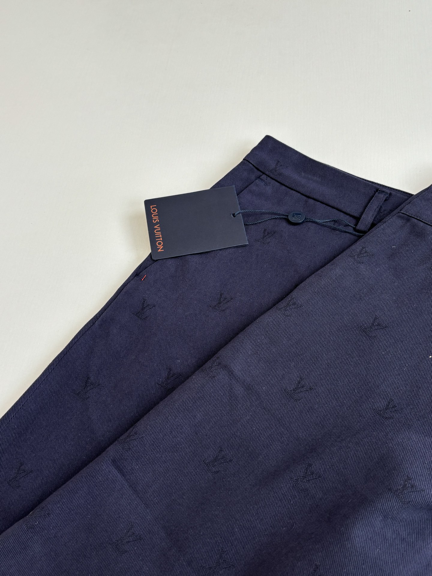 Louis Vuitton 1V/路易 monogram老花暗纹提花休闲短裤